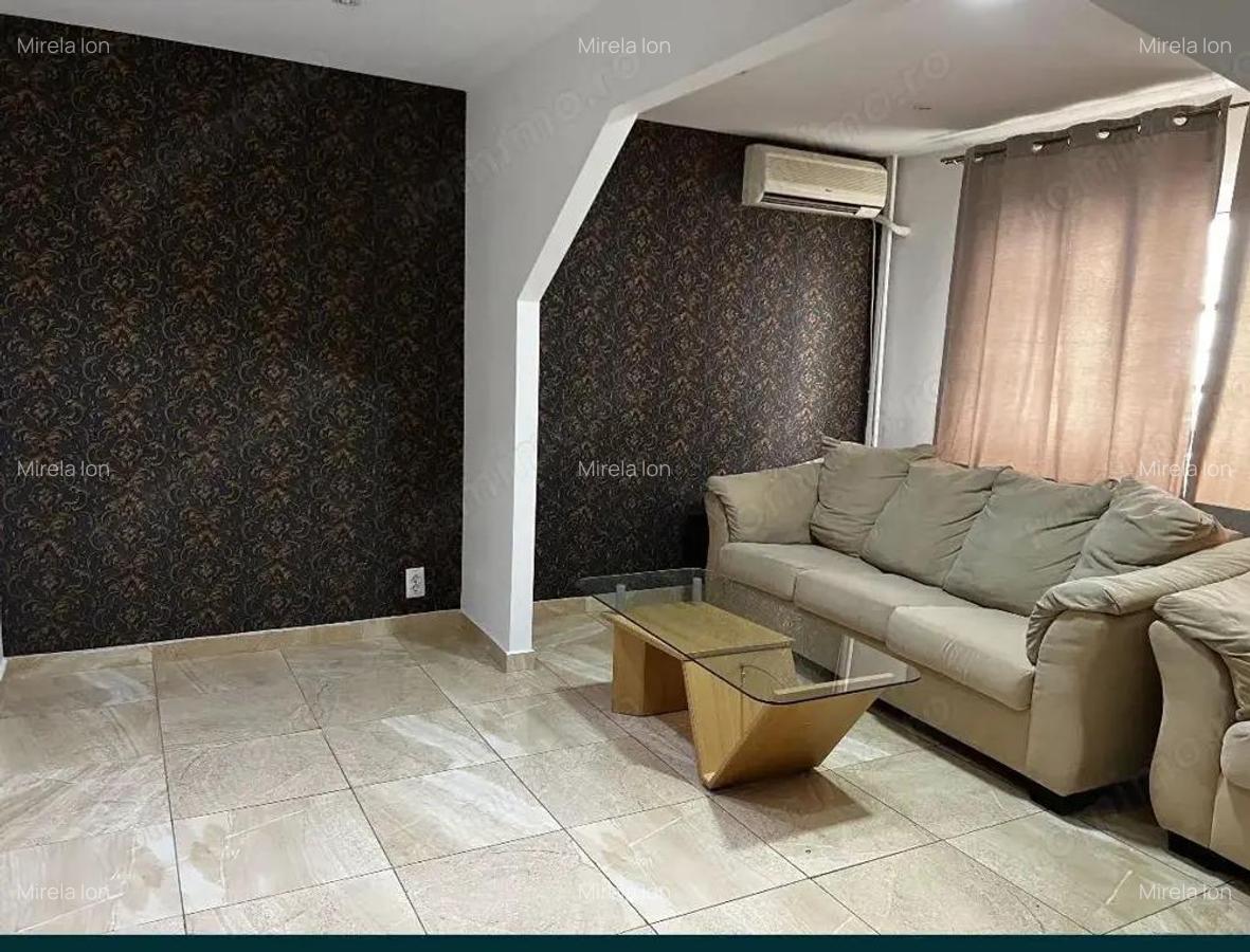Va^nzare Apartament 2 Camere Adiacent Bd. Decebal - 5