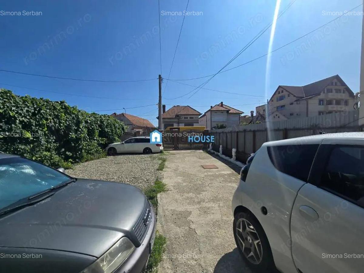 CASA CU ETAJ IN CENTRU - 2