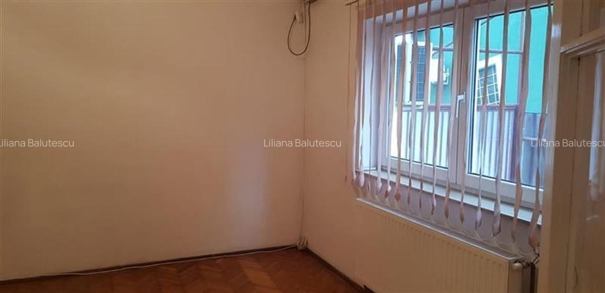 Piata Muncii stradal parter de vila 3 camere 60mp, pretabil birou - 2