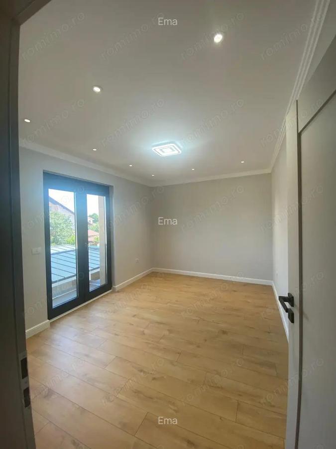 Casa 5 camere LUX Dumbravita - 10