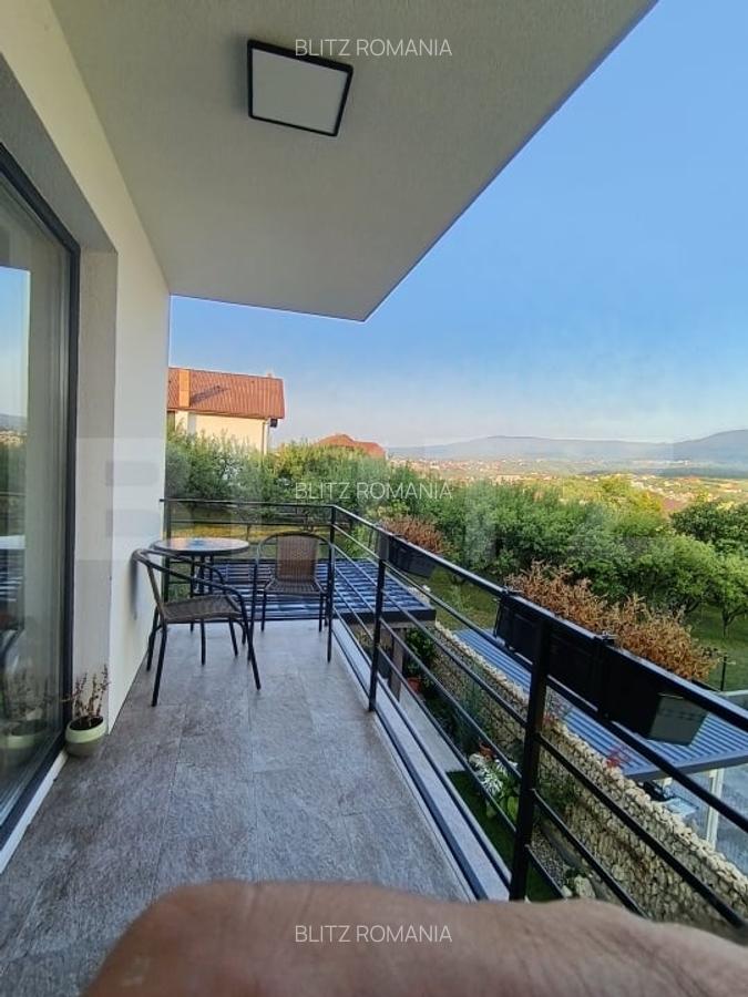 Apartament cu 3 camere, 65 mp si un foisor cu gradina de 191 mp - 16