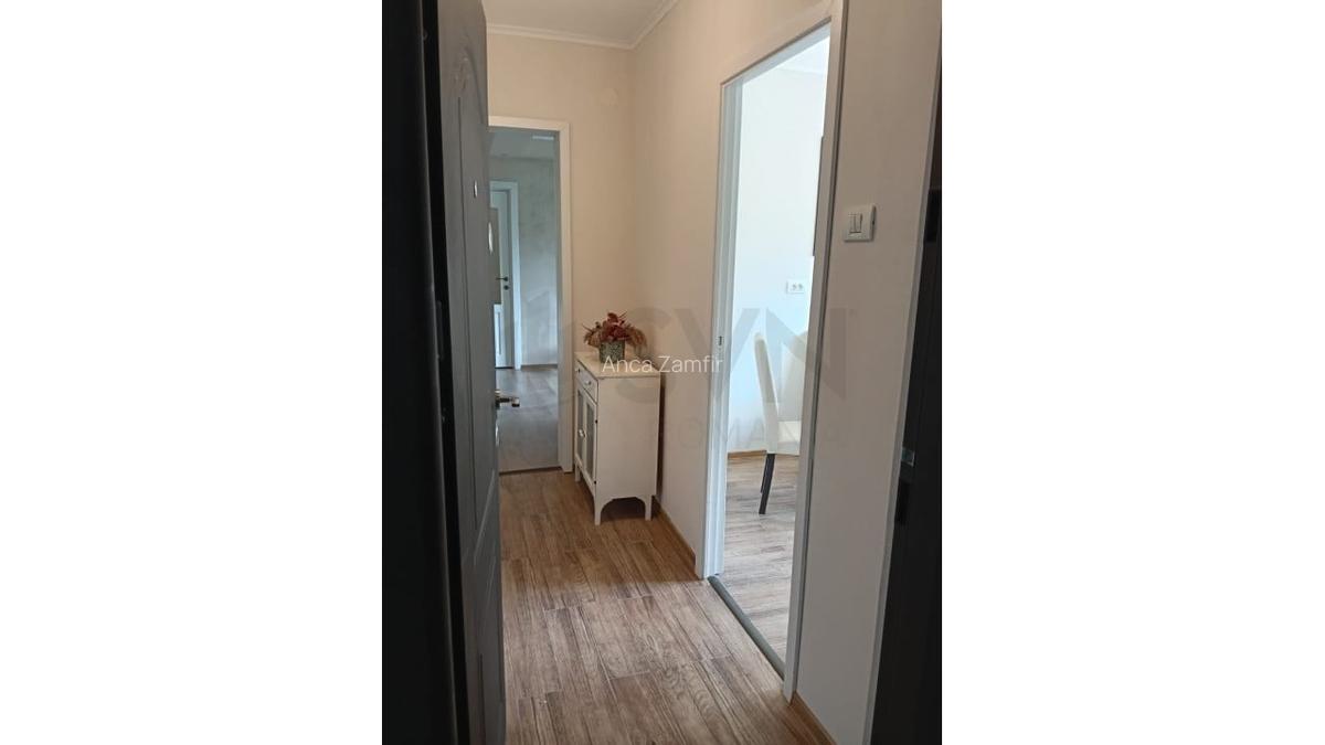 REA1023962 Apartament 3 camere renovat Piata Delfinului - 6