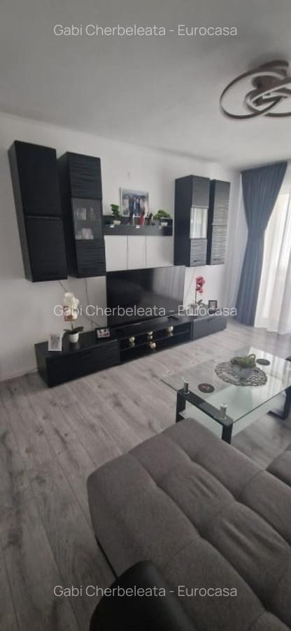 Apartament 3 camere Razboieni, etaj 2 - 3