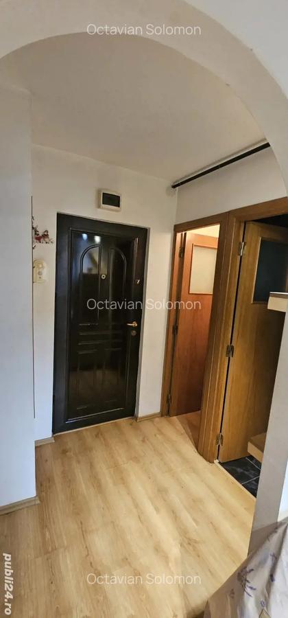 Garsoniera de inchiriat la DR-uri - 3