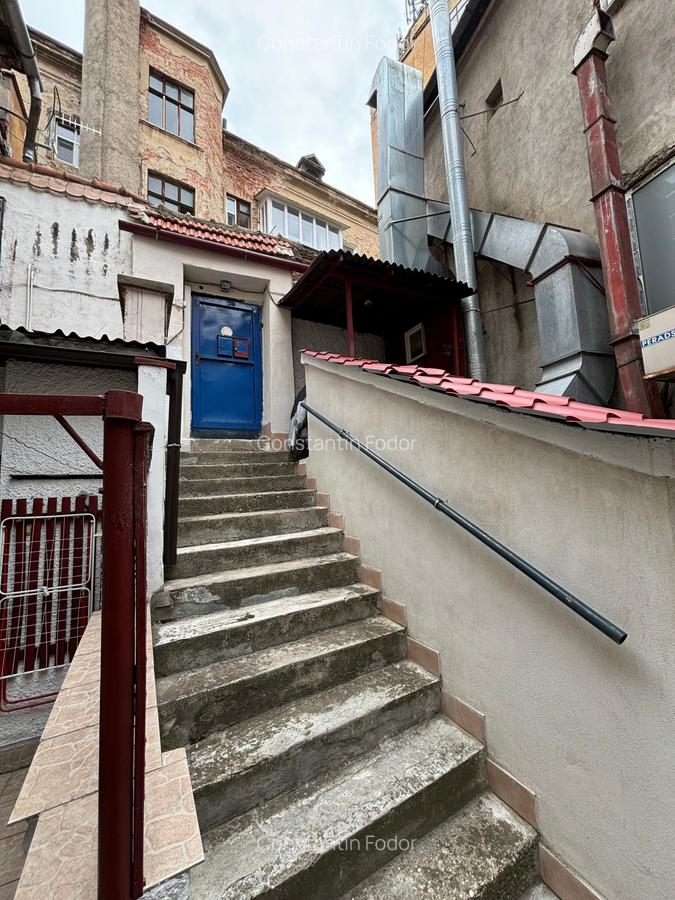 Apartament cu 3 camere decomandat, mobilat în Centrul Istoric - 16