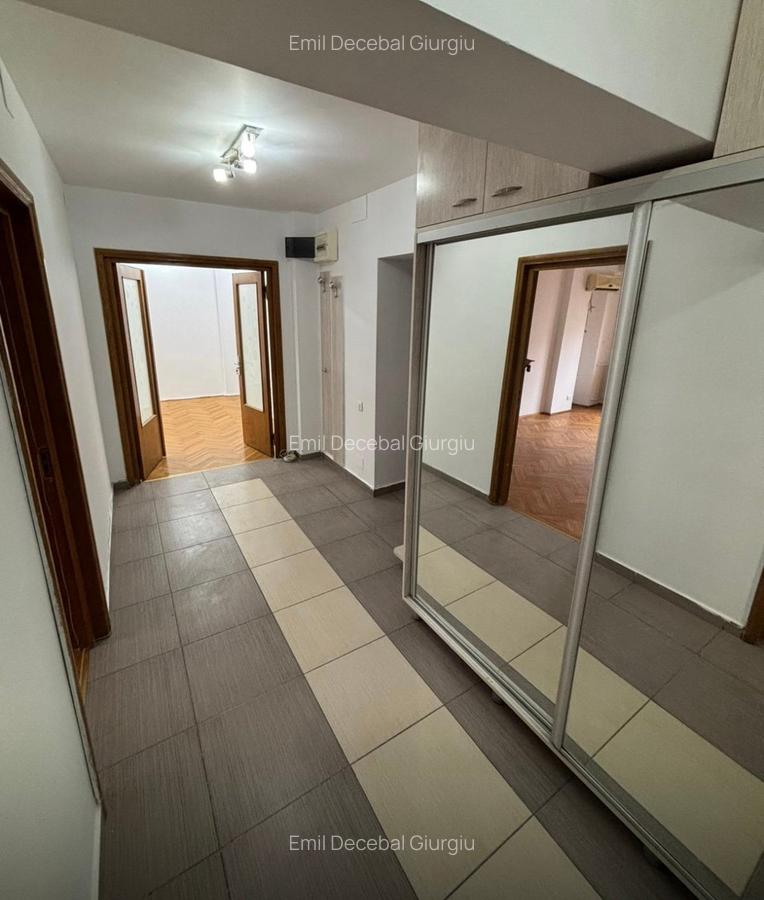 Oportunitate de achizitie pe Bulevardul DECEBAL,in imobil 1995,monolit,stradal - 4