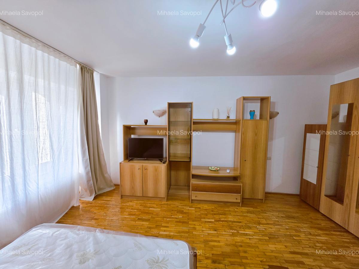 Garsoniera inchiriere Stirbei Voda bloc 1993 etajul 3/7 - 30