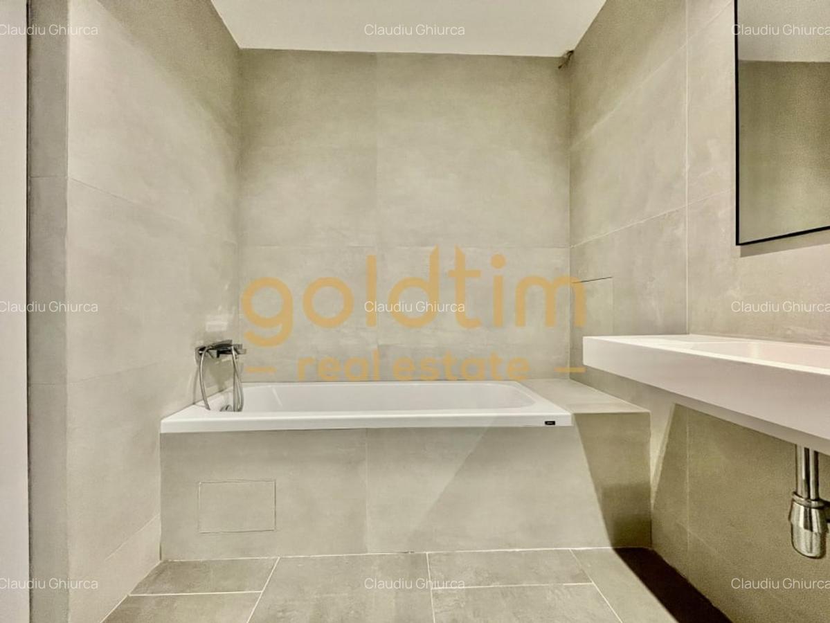 DUPLEX/ZONA REFERINTA/ LOC PARCARE - 21