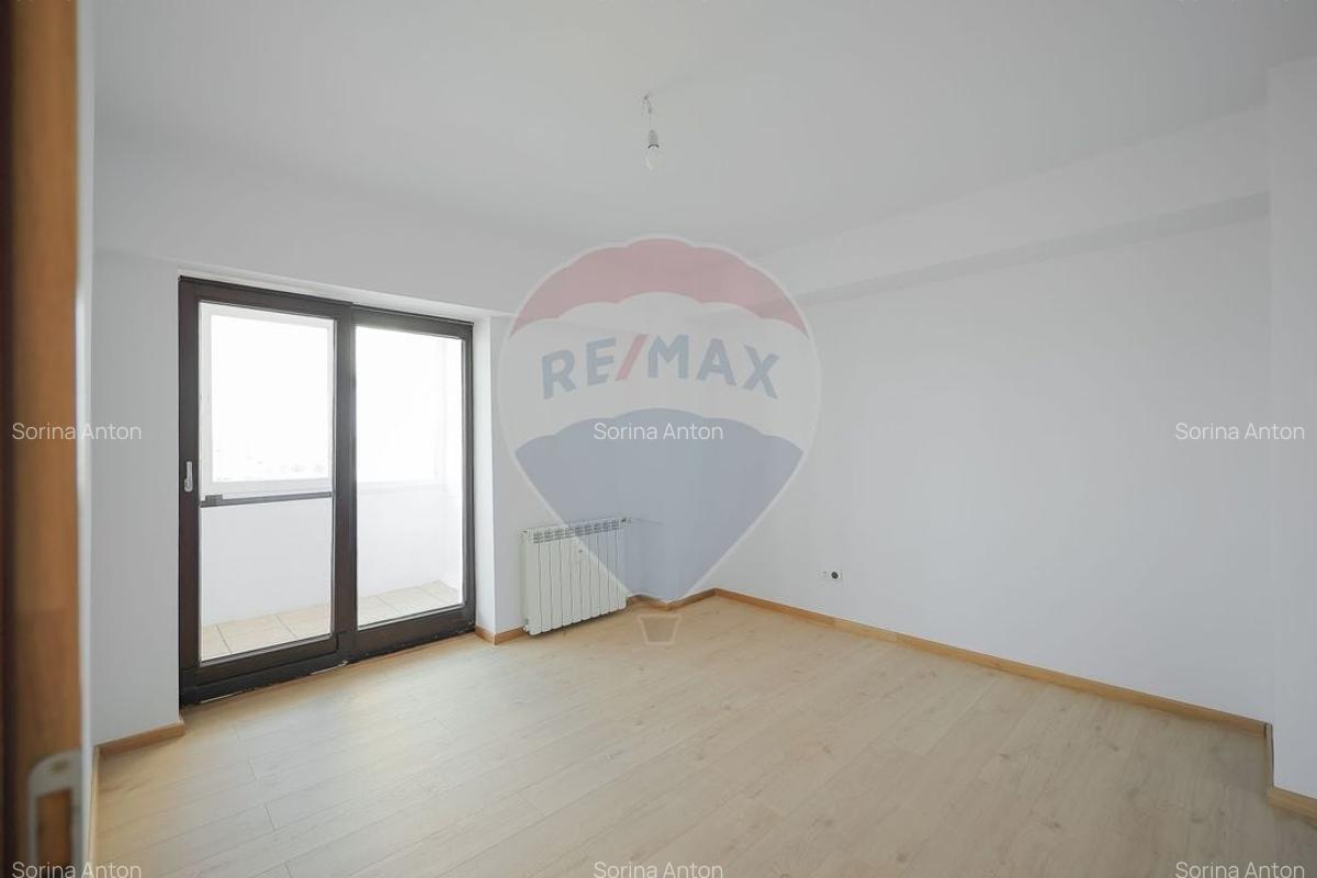 De vanzare apartament cu 3 camere in zona Decebal - 27