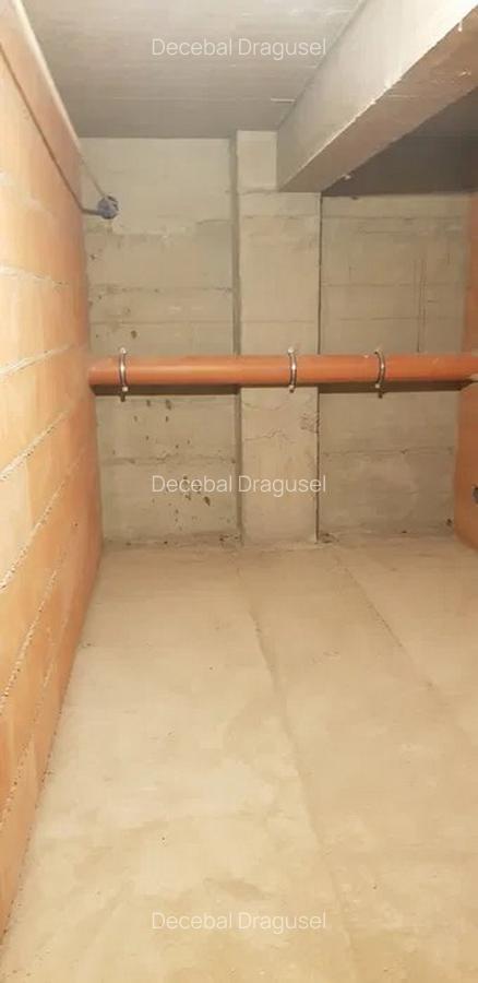 Apartament cu 2 camere decomandat în Cristian - 6