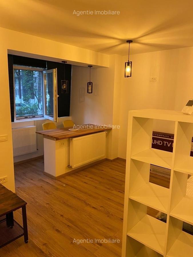 Garsoniera, decomandata, moderna, centrala, metrou Drumul Taberei, str Sibiu, 4 - 17