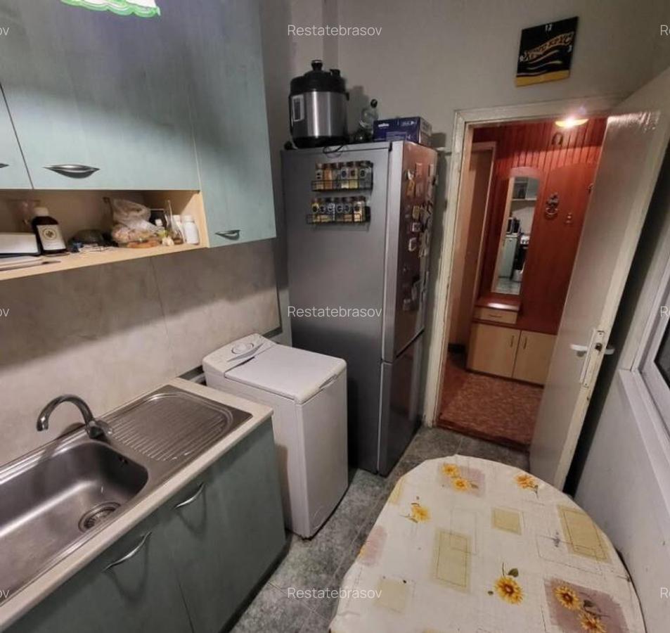 2 camere de vanzare in zona Astra - 3