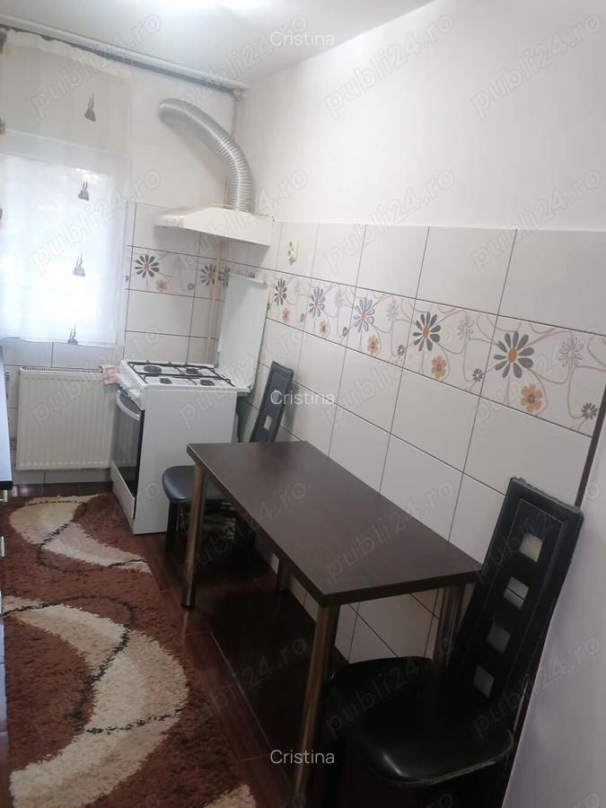 Inchiriez apartament cu o camera - 7
