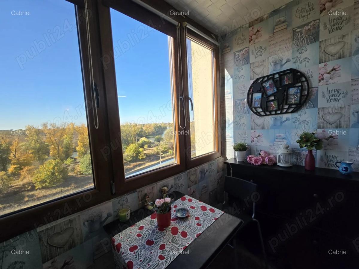 Apartament 3 camere 110mp Zona 300 - 10