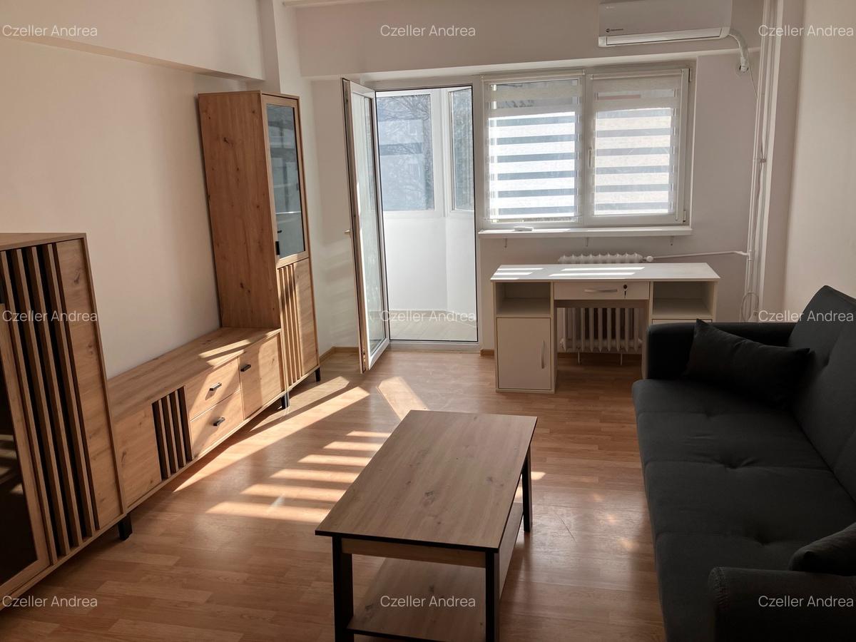 Inchiriere 2 camere,Victoriei-Banu Manta,2/10, decomandat,renovat,mobilat,600€ - 18