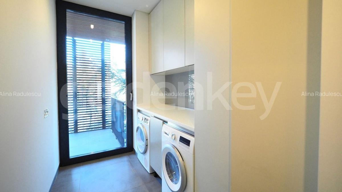 Apartament cu 5 camere semidecomandat, mobilat în Primăverii - 22