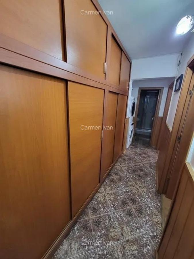 Inchiriere apartament 3 camere decomandate, modern, utilat, Racadau - 8 Inchiriere apartament 3 camere decomandate, modern, utilat, Racadau - 8