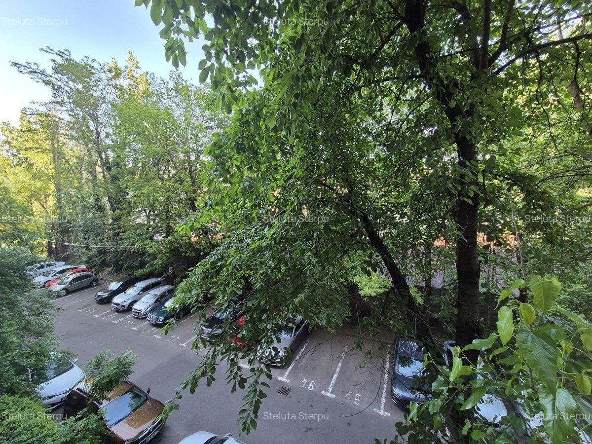 Apartament cu 3 camere decomandat în 1 Mai - 20