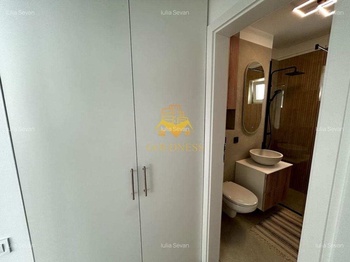 2 camere semidecomandate, Prima Inchiriere, Hotel Royal Gheorgheni - 11