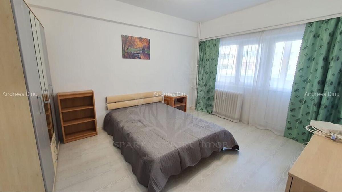 //GARSONIERA//ULTRACENTRAL// - 1