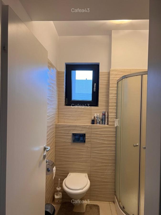 Proprietar inchiriez garsoniera grozavesti linga regie rezidence - 2