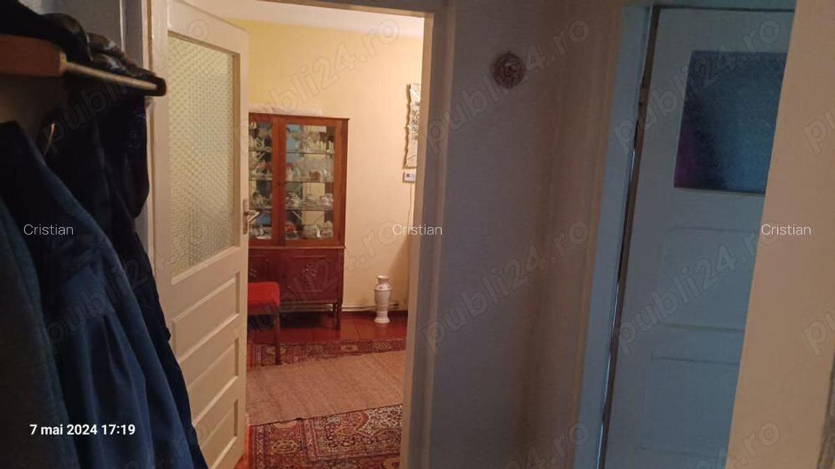 Urziceni, Casa de vanzare cu garaj, str.Regiei, nr.13, teren 568 mp, locuinta 109 mp - 5