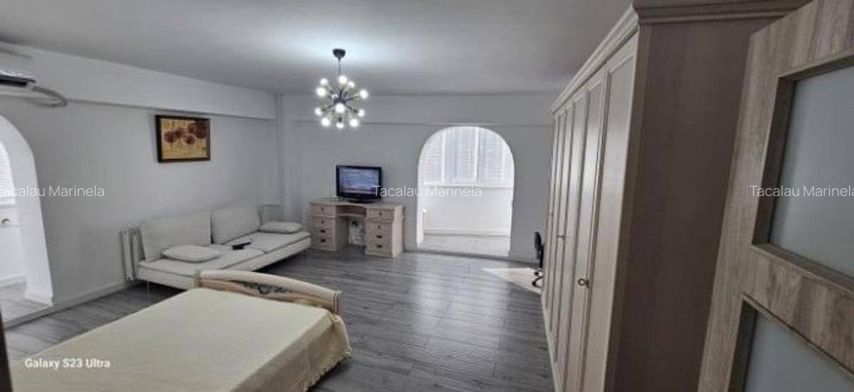 Studio spatios in zona Unirii - 6
