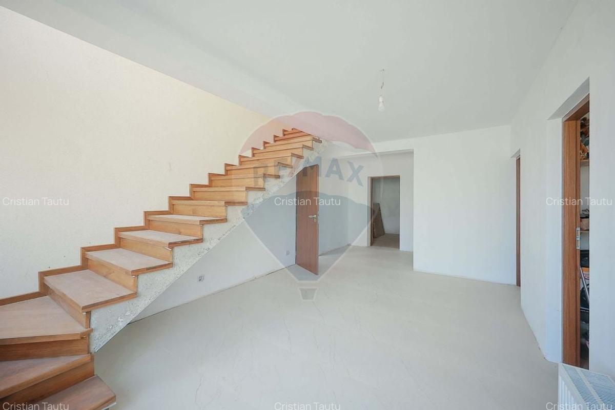 De vanzare Casa noua  cu 4 camere, teren 1190 mp  Cartier Podgoria - 5