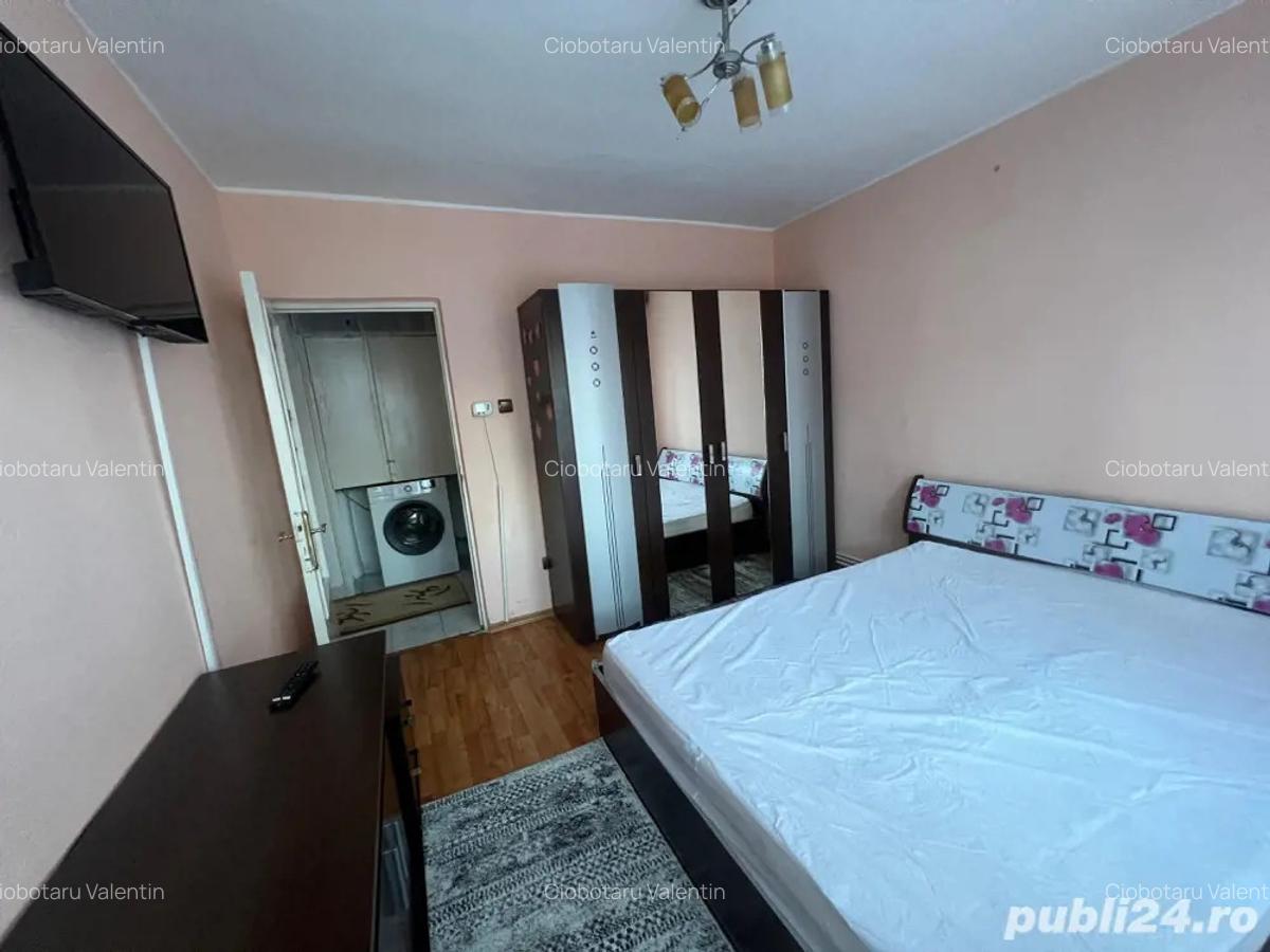 Inchiriere apartament 2 camere Micro 18 - 2