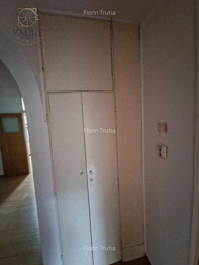 Apartament 3 camere - Fizicienilor - 17