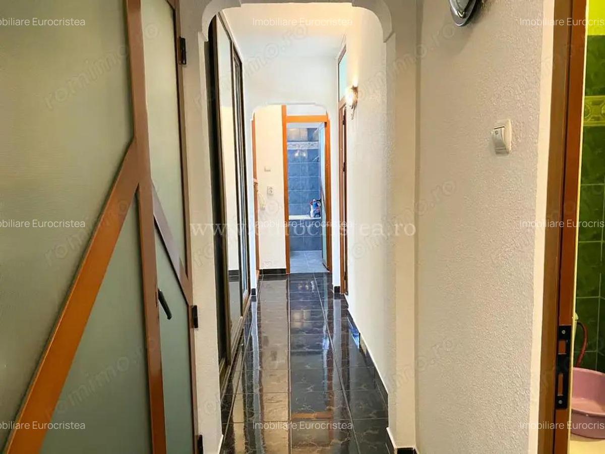 Apartament 3 camere de vanzare Mangalia, zona Sens (Centrul Ora?ului) - La doar 450 m de Plaja - 5