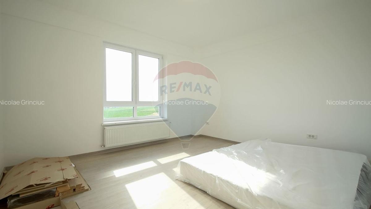 Apartament cu 2 camere decomandat în Cristian - 3