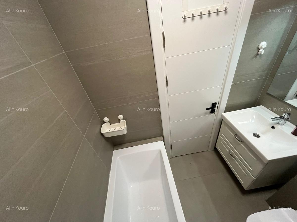 Apartament cu 3 camere în Sisești - 13