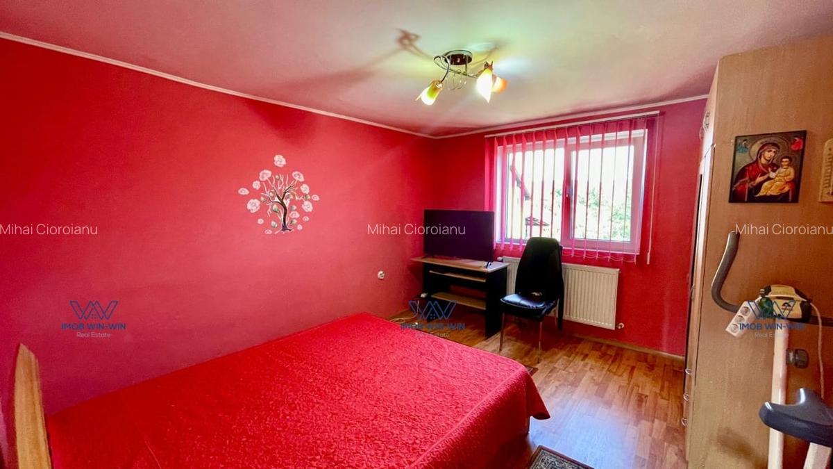 DE VANZARE - Casa in Bascov - 11