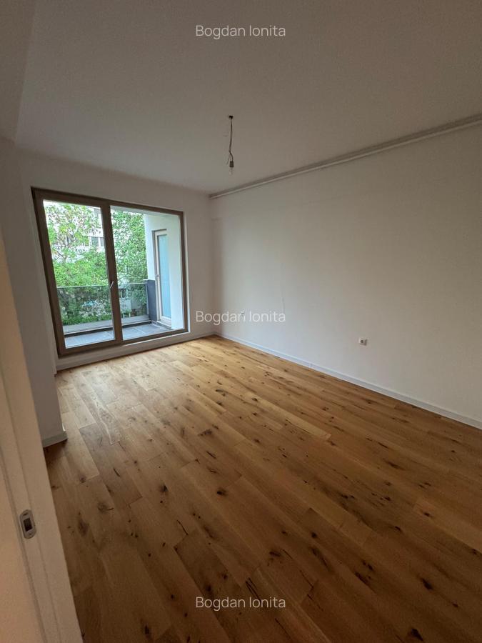 Penthouse cu 4 camere decomandat în Iancului - 14
