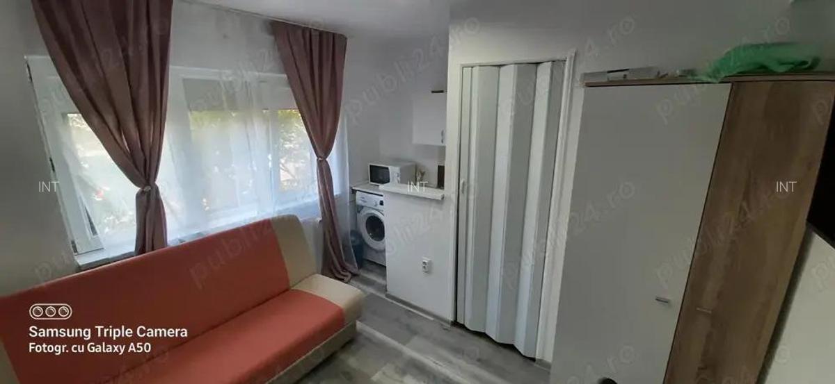 Proprietar inchiriez garsoniera in zona Complexul Studentesc - 1