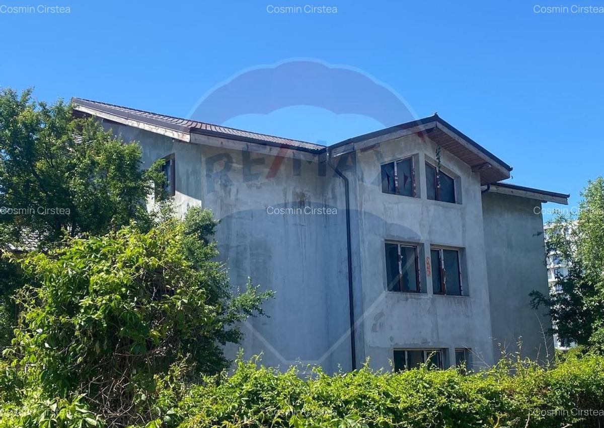 DE VANZARE Casa / Vila cu 12 camere in zona Sisesti - 4