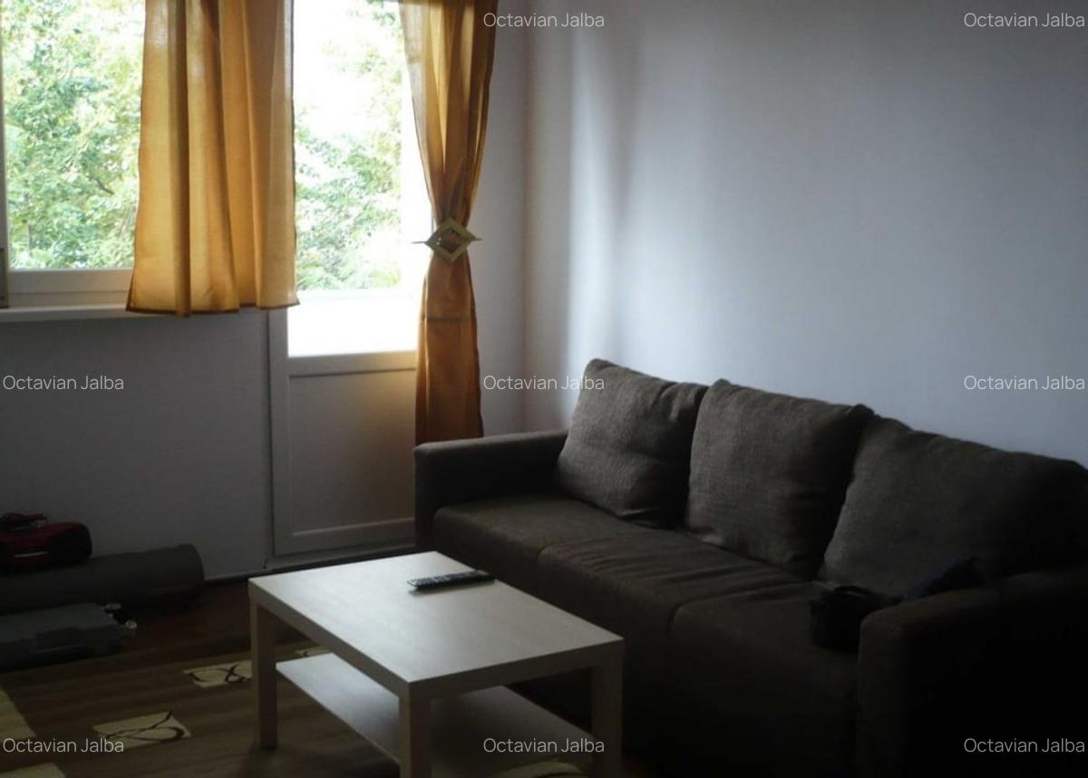 Apartament de 2 camere, loc de parcare, 5 minute de metrou, zona Titan - 1