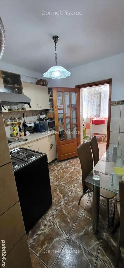 Vand apartament 3 camere - 10