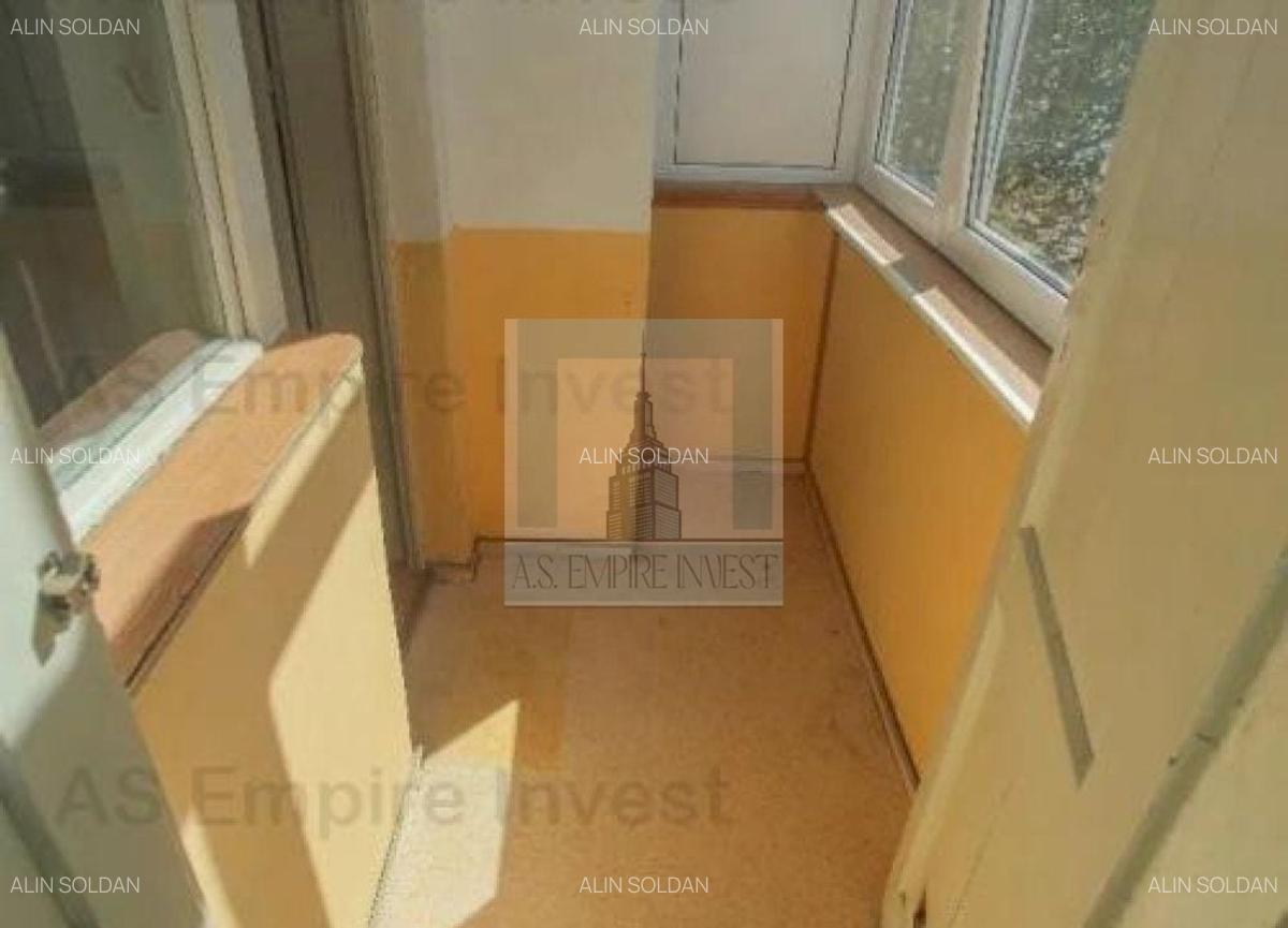 Apartament 3 camere - zona Centrul Civic - 11