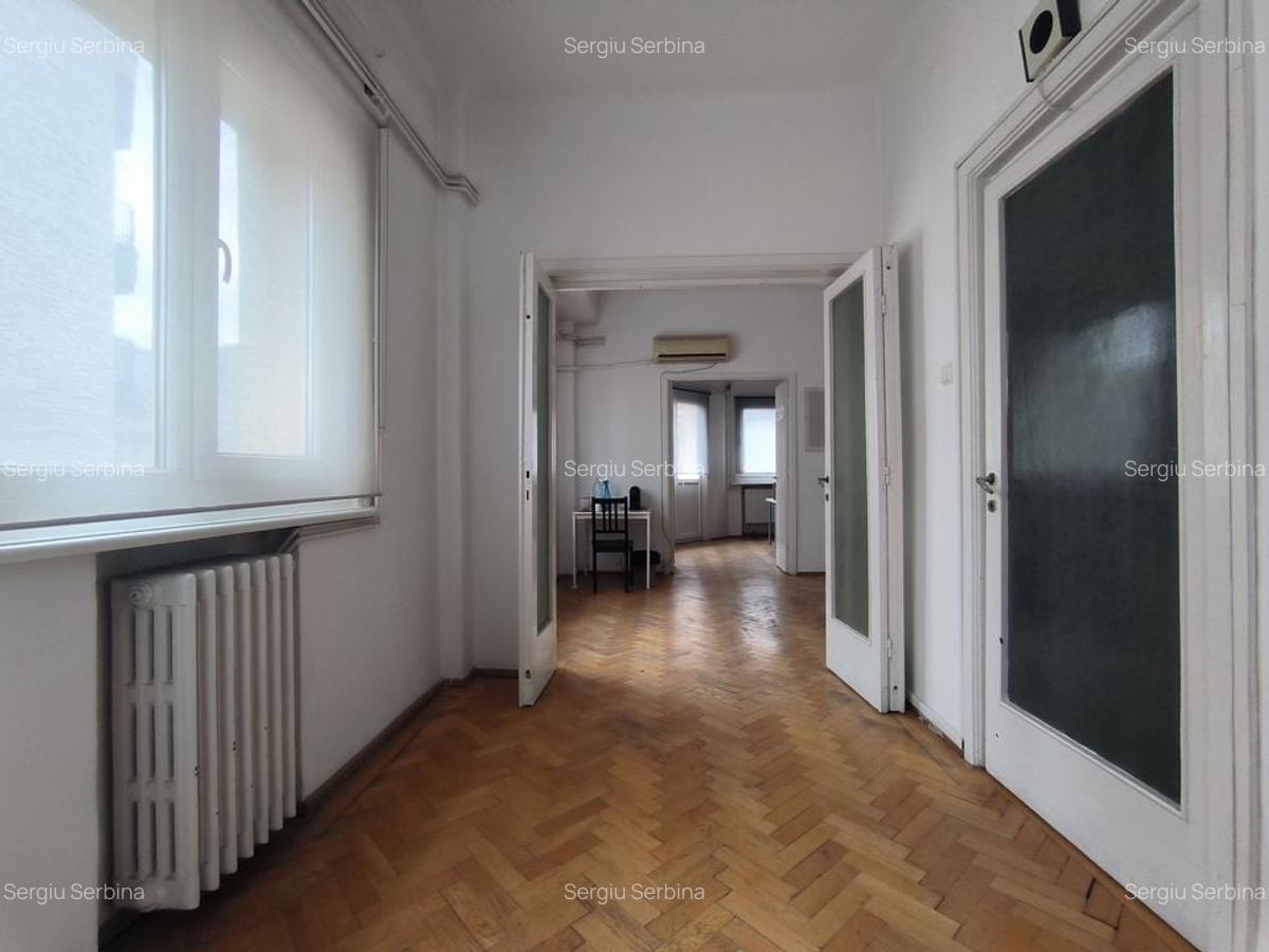Apartament cu 3 camere semidecomandat în Calea Victoriei - 9