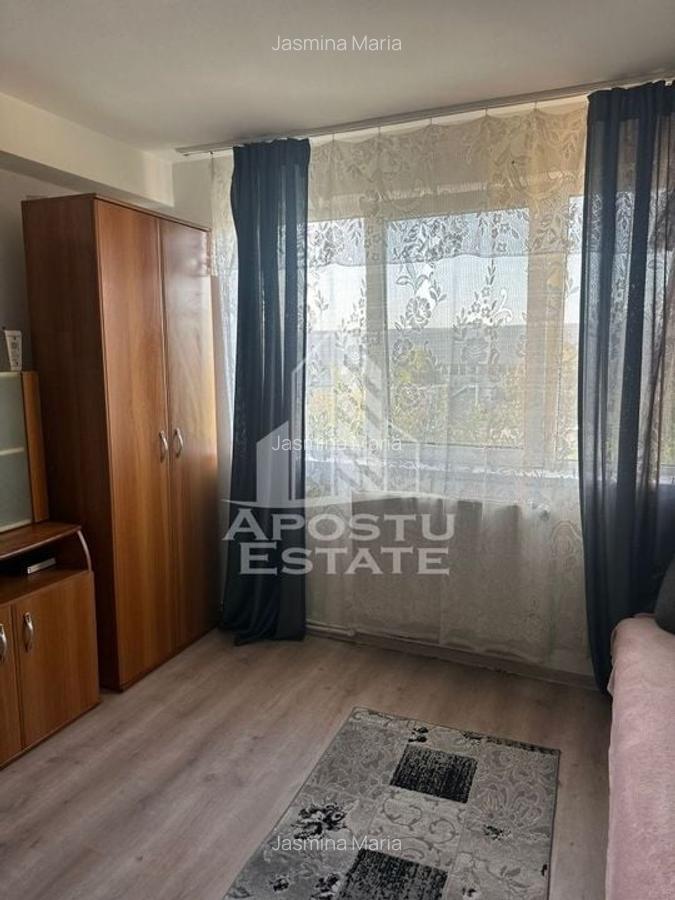 Garsoniera in zona UMT, etaj intermediar, ideal pentru investitie - 7