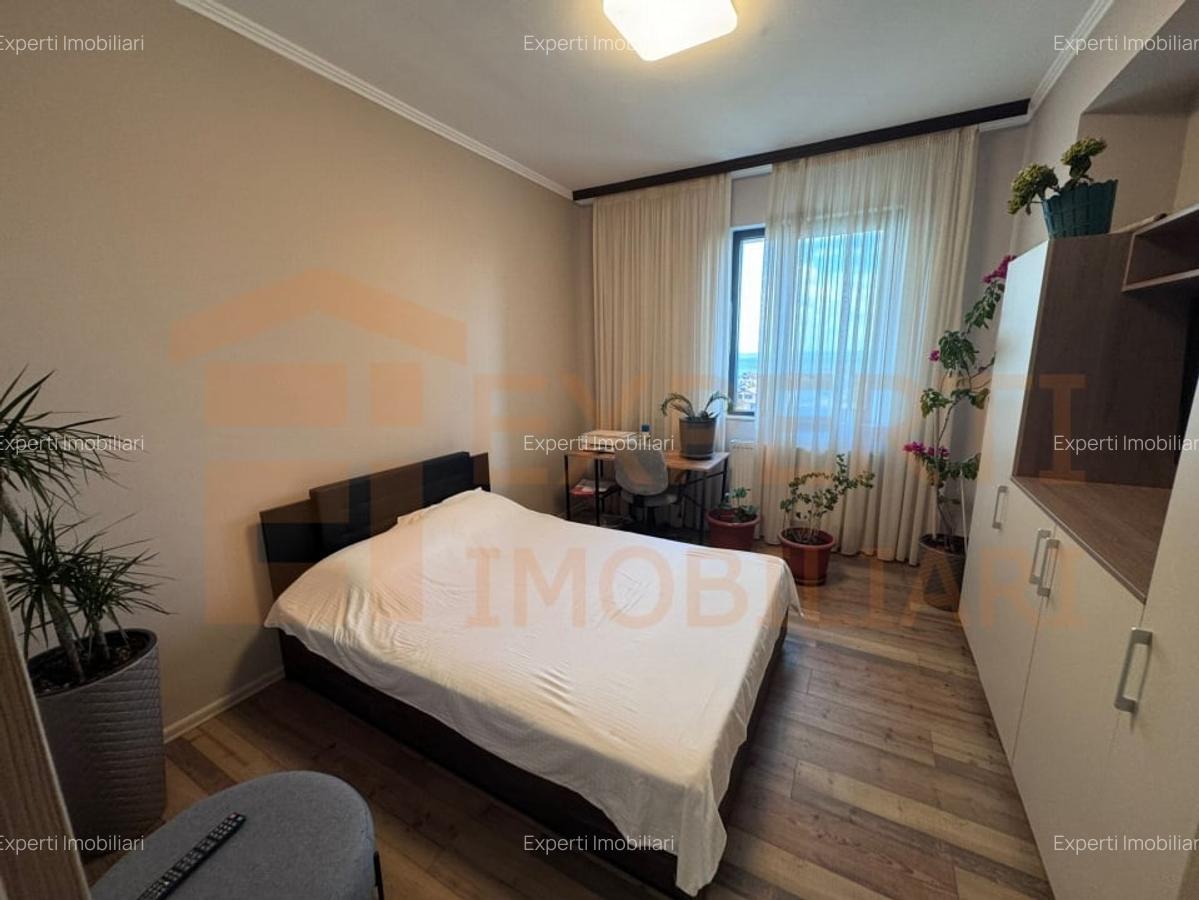 Apartament 3 camere - Faleza Nord - 3