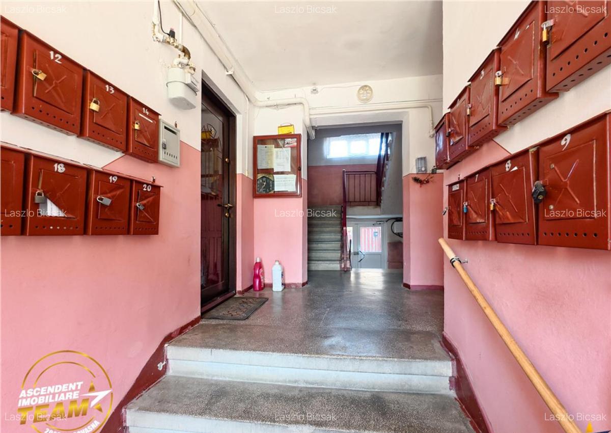 Apartament 2 camere, spatios, etaj1, zona Centrala, Sfantu G - 10