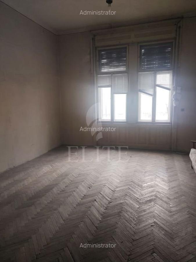 Apartament o camera în zona CAMERA DE COMERT - 4 Apartament o camera în zona CAMERA DE COMERT - 4