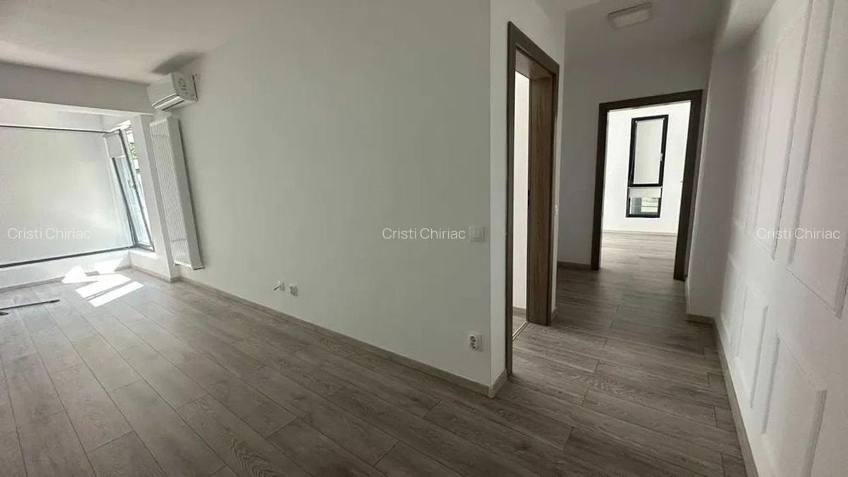Apartament 3 camere de vanzare nemobilat Mosilor Tepes Voda Popa Nan - 1