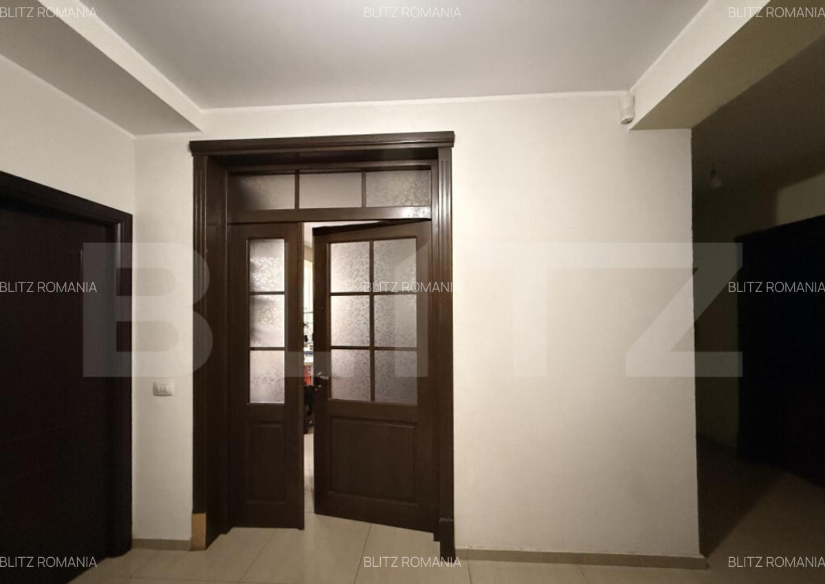 Casa P + E 281 mp utili, teren 1.025 mp, zona Ford - 15