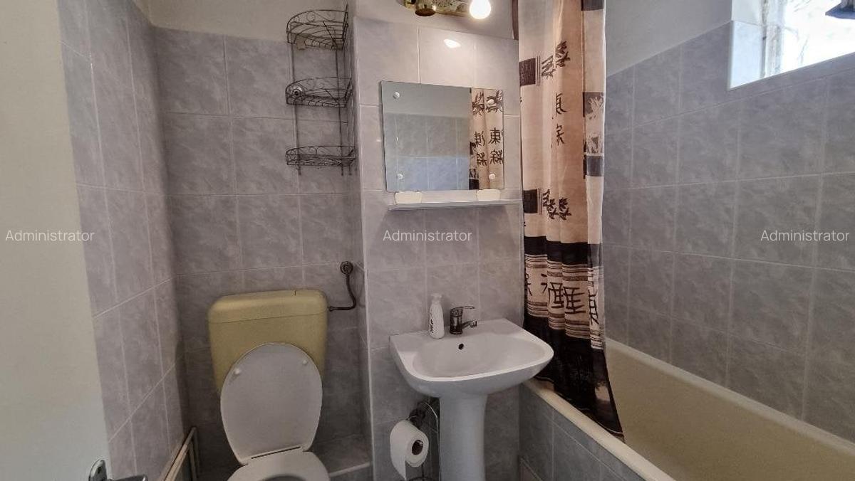 Apartament 2 camere decomandate Centru etaj 3 - 5