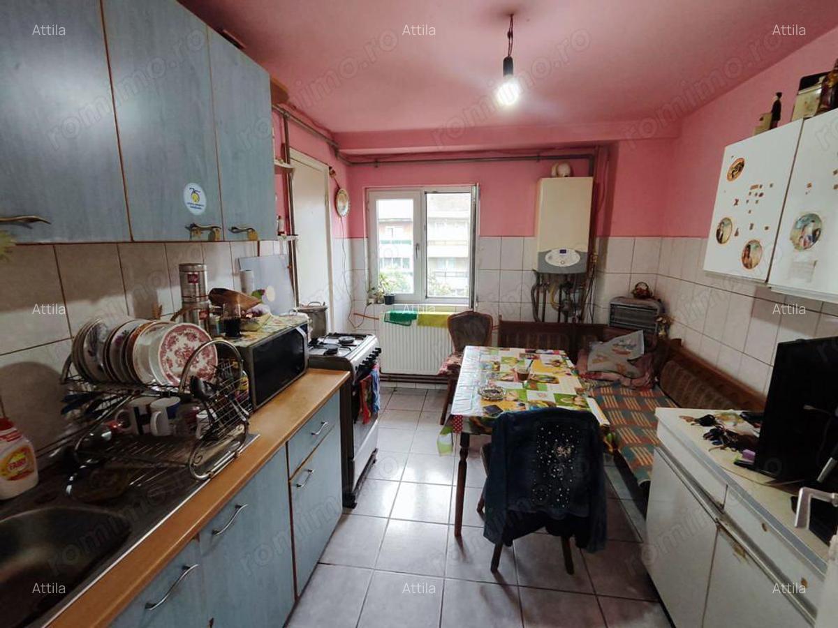 Complex 4 camere 122000 euro - 8