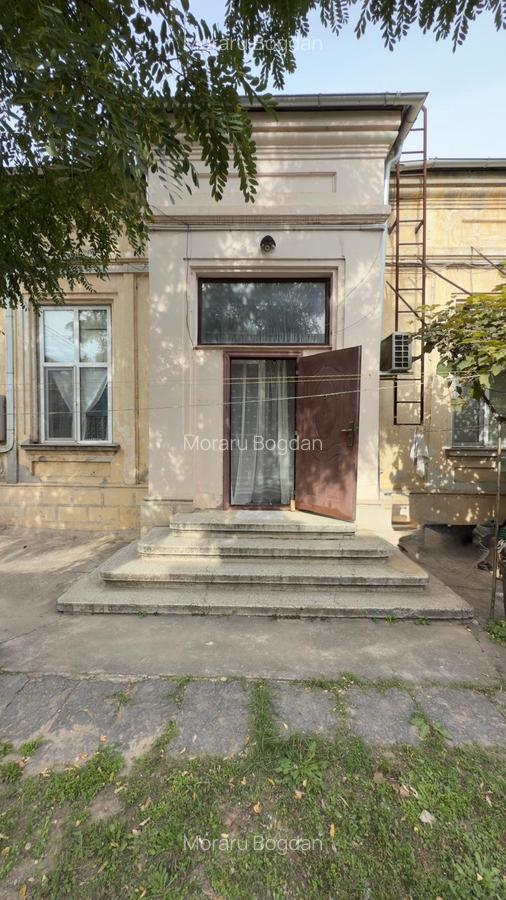 Casă cu 3 camere în Central - 3